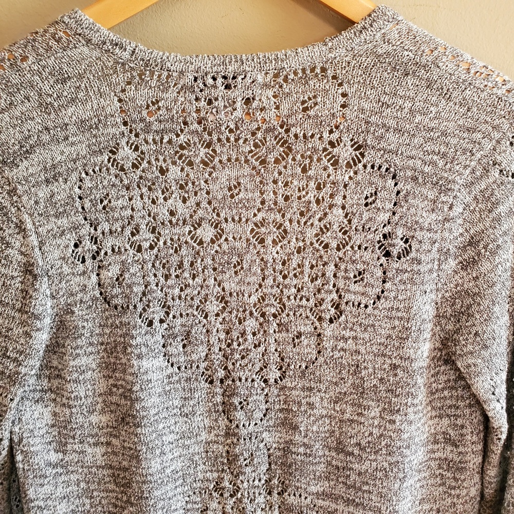 🚫 Sold 🚫 Gray Knit Cardigen sz XS - Picture 6 of 6